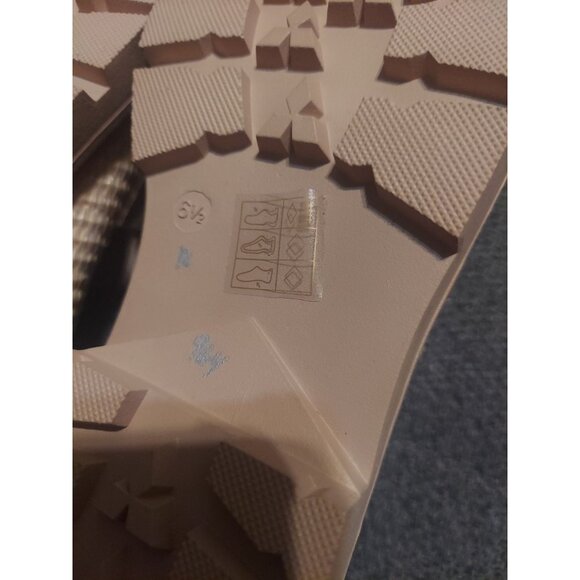 Vera Creation Women's Loafers. Size 6.5 Sunny Pro Beige NWOT Bamboo Y2K Slip On - Picture 10 of 10